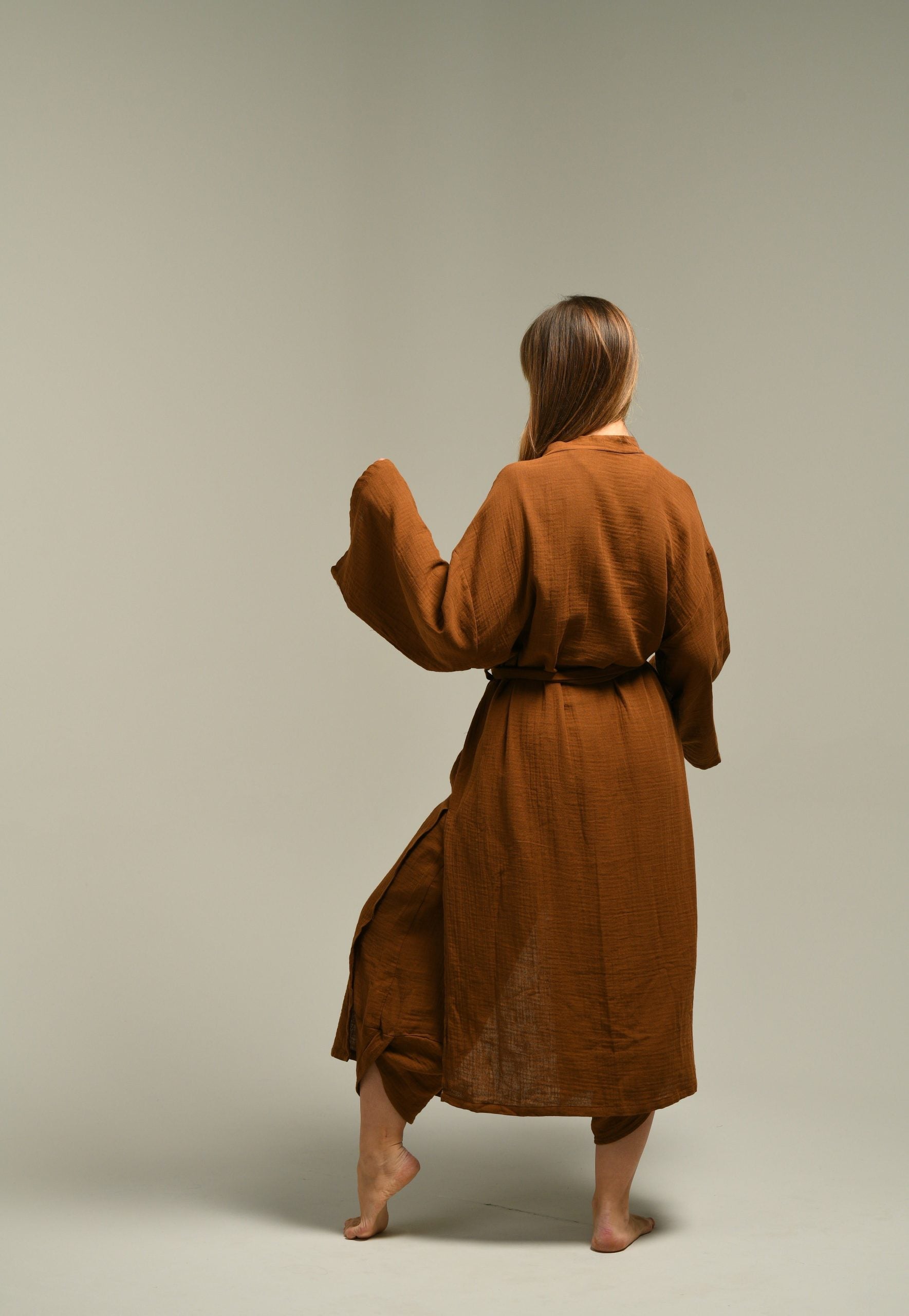 Mocha Uzun Kimono