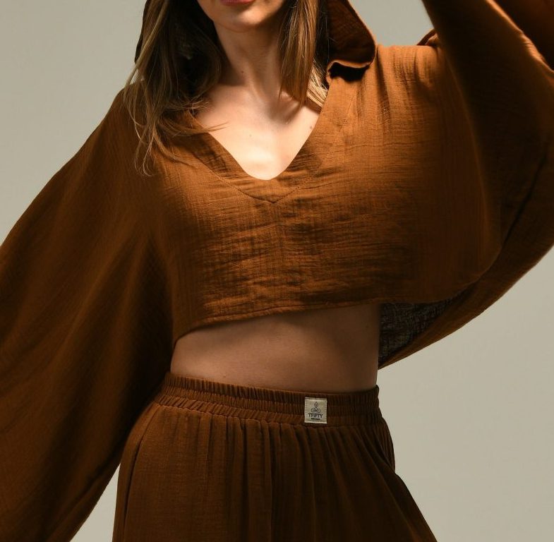 Mocha V Yakalı Kapüşonlu Üst